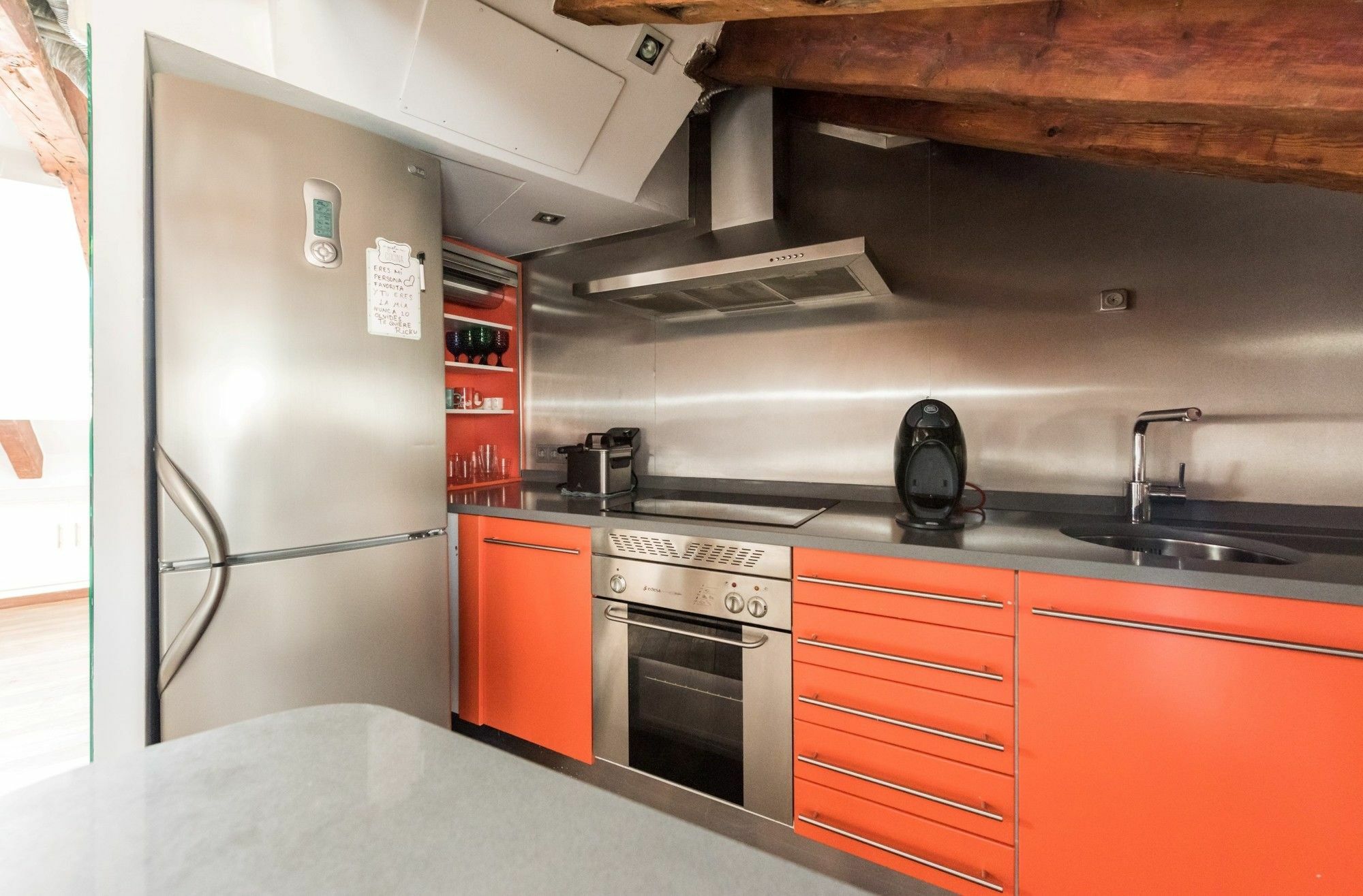 Marques De Santa Ana Center Apartment